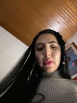 oh nina online show from November 18, 2025, 12:48 am