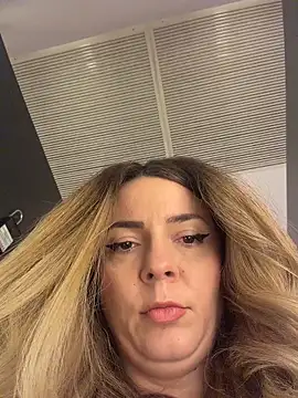 LovelyAria  online show from March 26, 2026, 1:53 pm