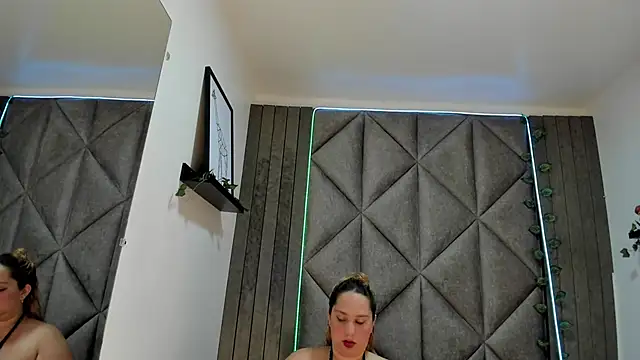 JenaCooper  online show from December 22, 2025, 7:47 pm