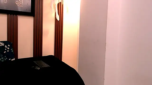 kimberly18cute online show from March 17, 2026, 12:46 am