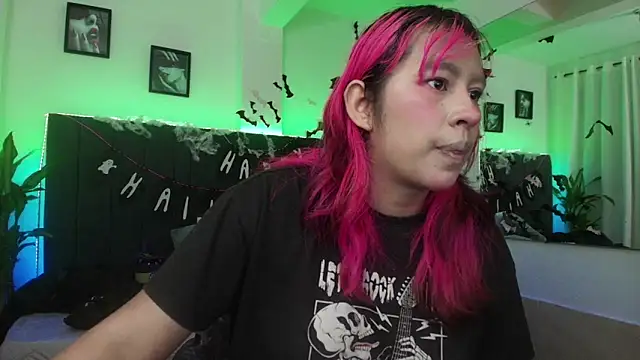 NELLYAZUMI online show from October 21, 2025, 1:49 am
