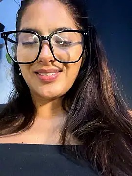 Snapshot of chicachocolate01 chatting on January 13, 2026, 7:01 am chicachocolate01 online show from January 13, 2026, 7:01 am