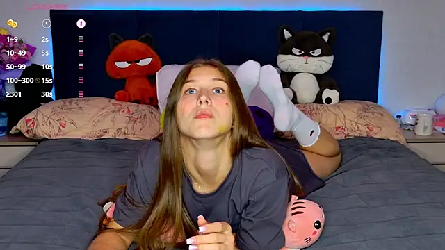 MissEmilyMiller online show from April 10, 2026, 5:31 pm