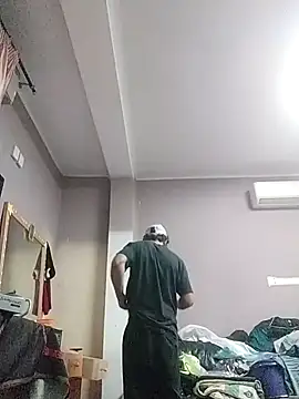 Snapshot of jvdzj-0_ chatting on October 3, 2025, 1:20 am jvdzj-0  online show from October 3, 2025, 1:20 am