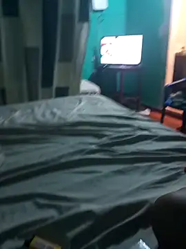 Snapshot of Brunxix chatting on October 3, 2025, 6:37 am Brunxix online show from October 3, 2025, 6:37 am