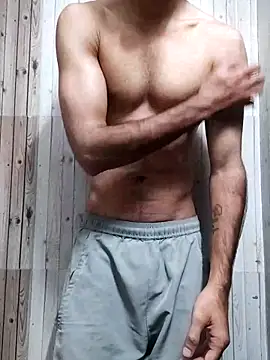 Snapshot of chocodick91 chatting on December 19, 2025, 5:37 pm chocodick91 online show from December 19, 2025, 5:37 pm