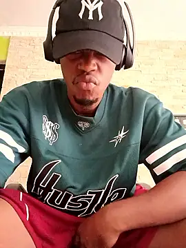 Snapshot of Bedroom_Gangster007 chatting on January 16, 2026, 5:00 am Bedroom Gangster007 online show from January 16, 2026, 5:00 am