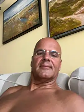Renebisex online show from July 12, 2026, 12:39 pm