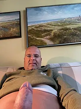 Snapshot of Renebisex chatting on March 28, 2026, 6:47 am Renebisex online show from March 28, 2026, 6:47 am