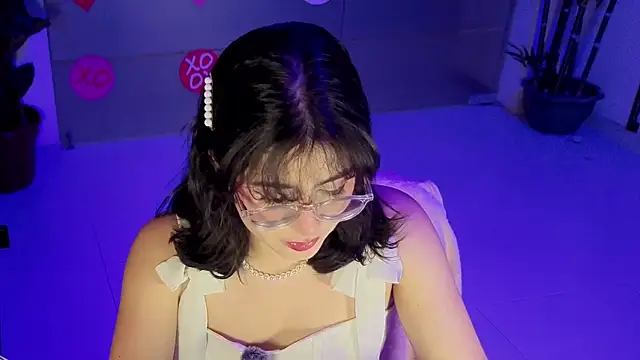 Snapshot of LiLLiAnderson chatting on February 11, 2026, 12:05 pm LiLLiAnderson online show from February 11, 2026, 12:05 pm