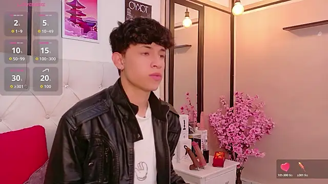 Snapshot of Axel__Evans chatting on January 17, 2026, 12:20 pm Axel Evans online show from January 17, 2026, 12:20 pm