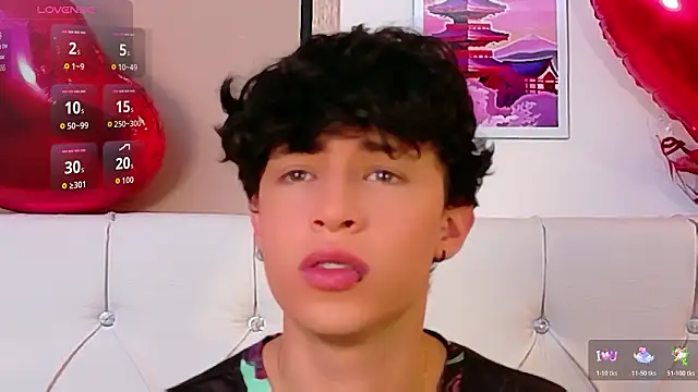 Snapshot of Axel__Evans chatting on February 26, 2026, 1:11 pm Axel Evans online show from February 26, 2026, 1:11 pm