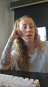 Snapshot of bmorganne420 chatting on January 11, 2026, 9:22 pm bmorganne420 online show from January 11, 2026, 9:22 pm