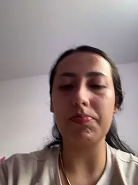 my aleja  online show from March 15, 2026, 9:11 pm