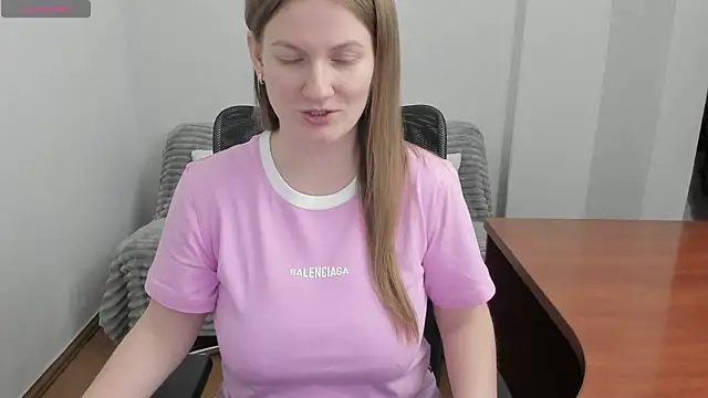 Snapshot of Alisha_Skyes chatting on February 20, 2026, 2:30 pm Alisha Skyes online show from February 20, 2026, 2:30 pm