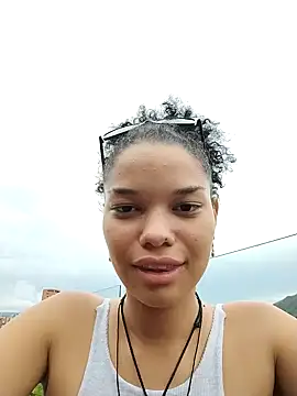 Snapshot of ChloeRaviss chatting on September 15, 2025, 7:58 pm ChloeRaviss online show from September 15, 2025, 7:58 pm