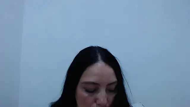 carolina zabala 19 online show from July 6, 2026, 5:15 pm