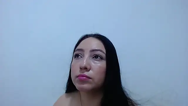 carolina zabala 19 online show from July 3, 2026, 1:50 pm