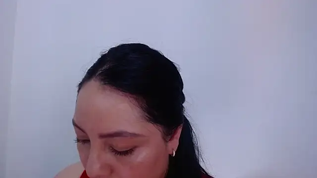 carolina zabala 19 online show from June 15, 2026, 7:46 pm