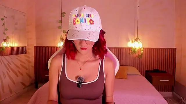 daphne courtis online show from February 10, 2026, 3:16 am