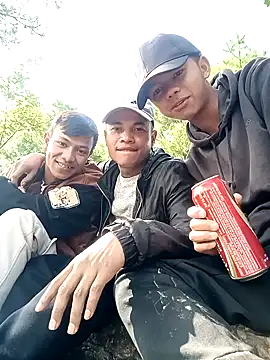 zebba12 online show from October 25, 2025, 6:45 am