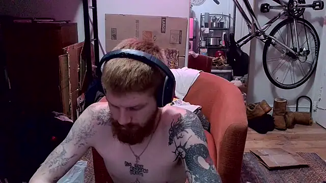 Snapshot of Magnetic127 chatting on January 10, 2026, 11:38 am Magnetic127 online show from January 10, 2026, 11:38 am