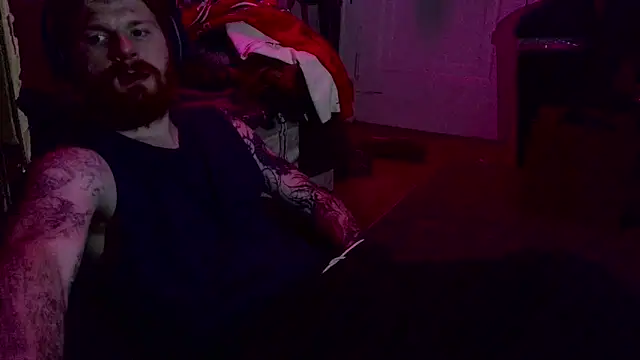 Snapshot of Magnetic127 chatting on December 18, 2025, 9:03 am Magnetic127 online show from December 18, 2025, 9:03 am