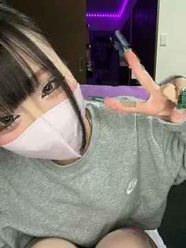 Nano-xxx online show from June 7, 2026, 6:35 pm
