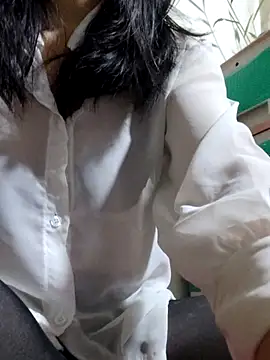 Maria2299 online show from January 18, 2026, 10:24 pm