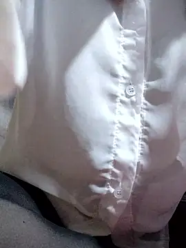 Maria2299 online show from April 2, 2026, 11:33 pm