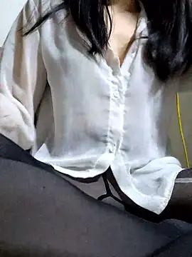 Maria2299 online show from March 18, 2026, 8:21 pm