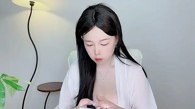 Bella Ava online show from January 10, 2026, 2:40 am