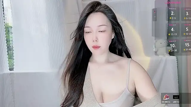 Bella Ava online show from September 25, 2025, 1:22 am