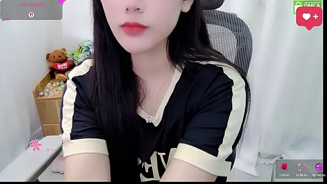 HanaYourlove online show from June 3, 2026, 2:33 pm