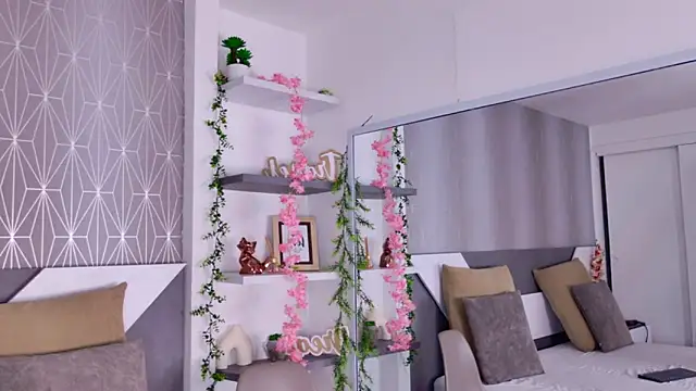 Snapshot of Celine_Lee chatting on September 8, 2025, 3:44 pm Celine Lee online show from September 8, 2025, 3:44 pm