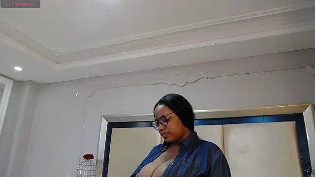 SheilaCoopers  online show from September 10, 2025, 11:31 am