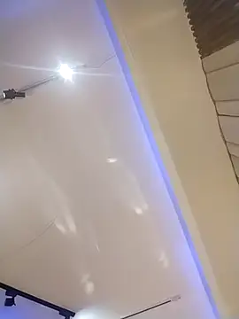 SheilaCoopers  online show from September 18, 2025, 12:41 pm