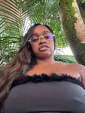 Snapshot of darle_volant chatting on February 15, 2026, 1:54 pm darle volant online show from February 15, 2026, 1:54 pm