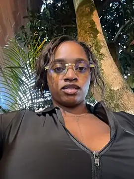 Snapshot of darle_volant chatting on February 24, 2026, 11:05 pm darle volant online show from February 24, 2026, 11:05 pm