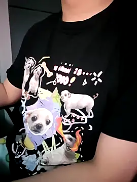 111owo111 online show from March 4, 2026, 1:19 pm