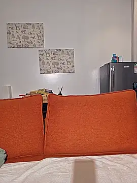 Lexiluv1 online show from July 29, 2026, 11:37 pm