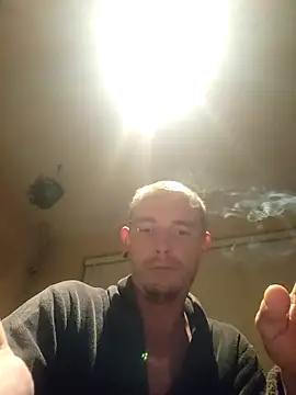 piercingpik online show from January 14, 2026, 11:52 pm