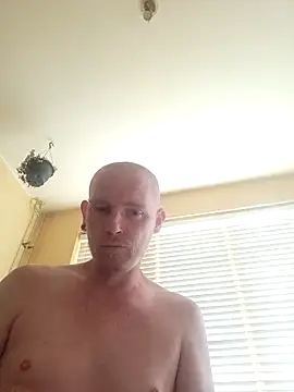 piercingpik online show from May 27, 2026, 12:34 pm