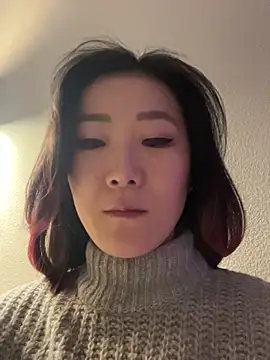 AikoYamada online show from November 15, 2025, 5:44 am