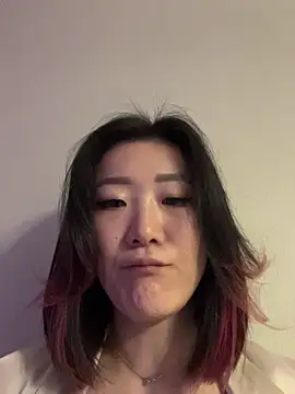 AikoYamada online show from October 27, 2025, 6:03 am