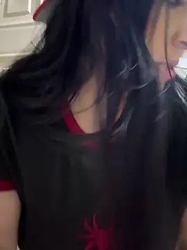 Vliacoooper2 online show from April 10, 2026, 4:52 am