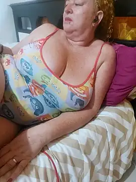 Miss-tetas online show from December 2, 2025, 1:02 pm