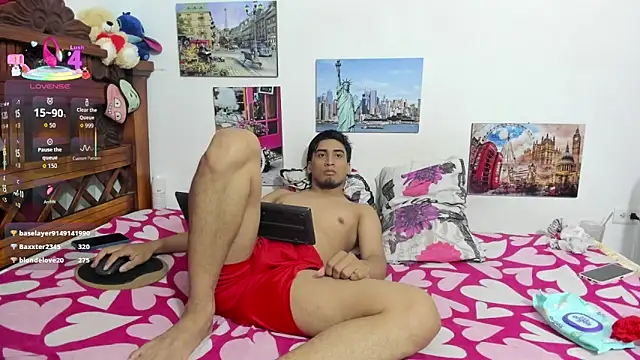 Snapshot of Roxana_Tony chatting on February 15, 2026, 7:51 am Roxana Tony online show from February 15, 2026, 7:51 am