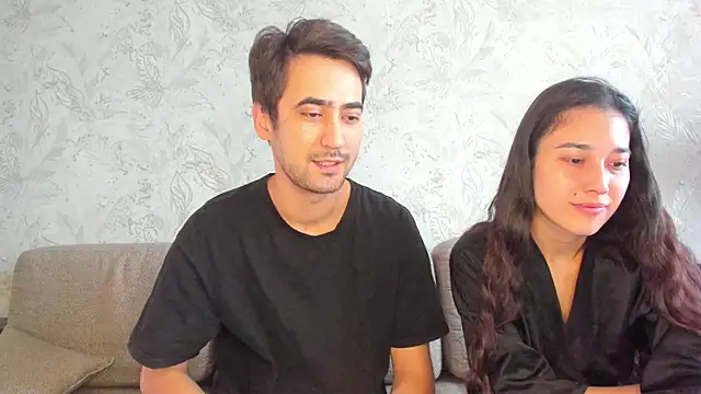 sophywhisper online show from November 15, 2025, 6:28 am