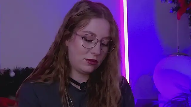 MiaEuphoria  online show from January 15, 2026, 4:05 am